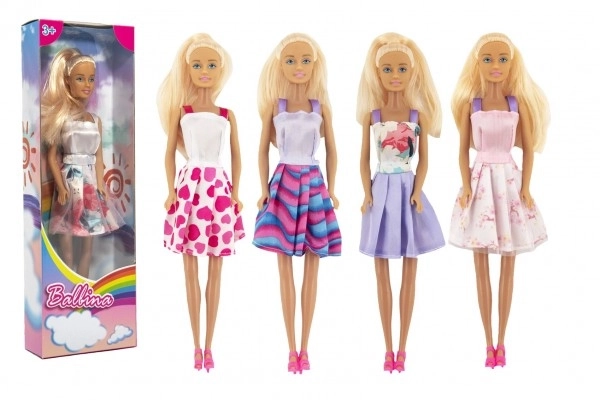 Plastic Doll with Summer Dresses