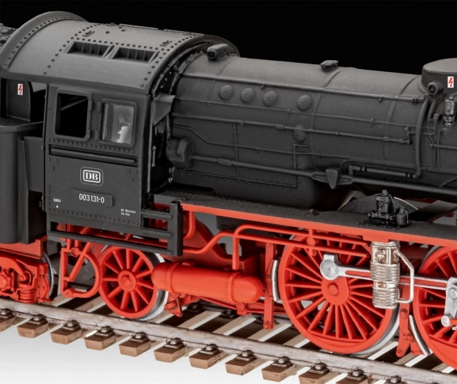 Plastic Model Steam Locomotive BR03