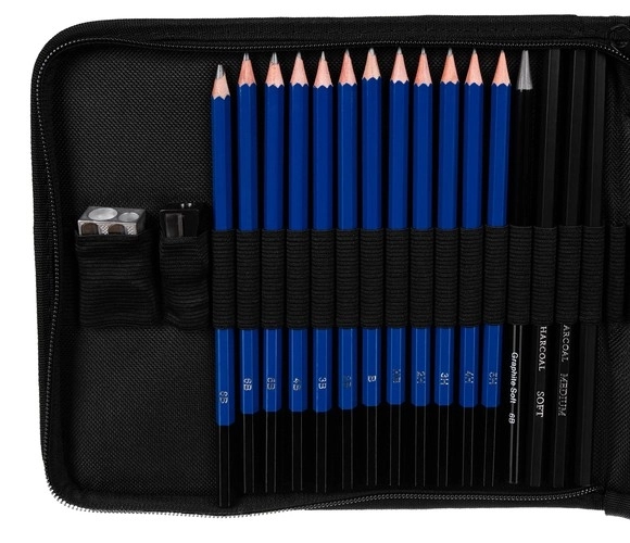 Professional Sketching Set 32 Pieces