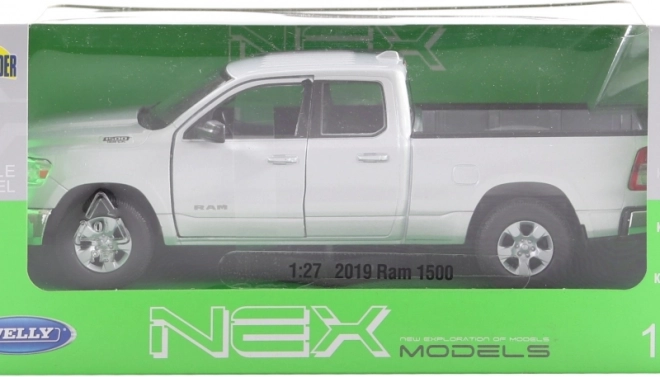 Modellenauto Ram 1500 metaal-plastic 1:24