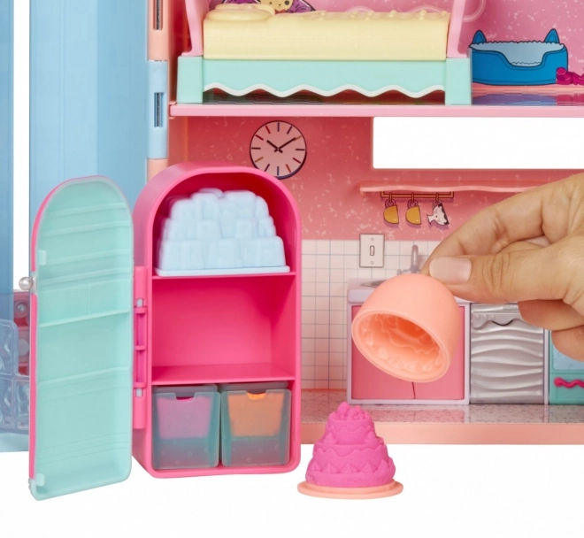 Dollhouse with Kinetic Sand L.O.L. Surprise