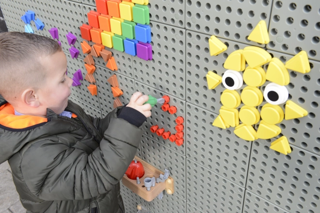 Masterkidz Tool Set with Drill and 8 Elements for STEM Science-Creative Board