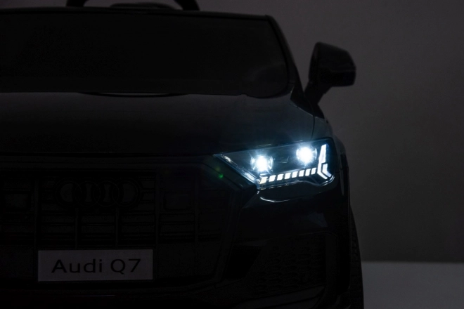 Audi Q7 NEW LIFT Blue