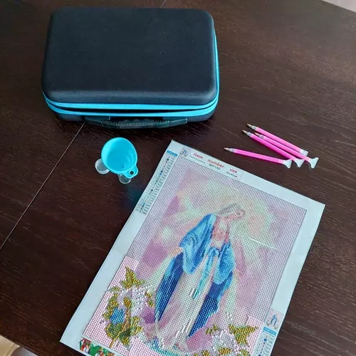 Diamond Painting Accessories in Carry Case