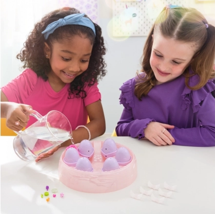 Szivárványos játék készlet Hatchimals