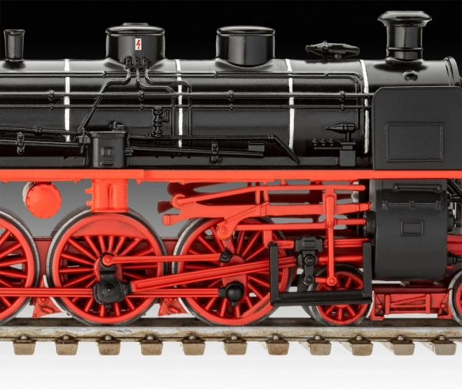 Express Locomotive BR18 Model Kit