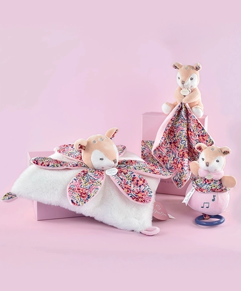 Plush Deer Gift Set with Blanket