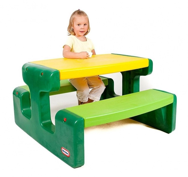 Little Tikes Evergreen Picnic Table