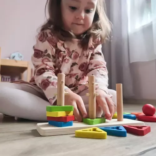 Wooden Shape Sorter Puzzle by Kruzzel