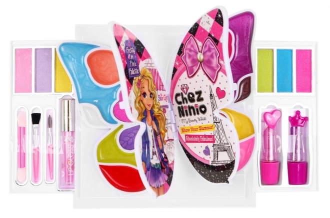 Vibrant palette of kids’ makeup