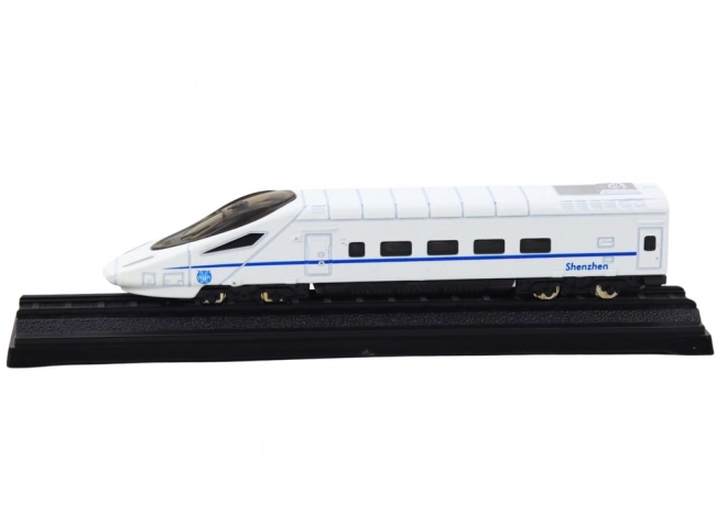 Sběratelský model vlakového vozu bílý 1:48 kovový