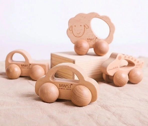 Wooden Grasping Car - Sheep