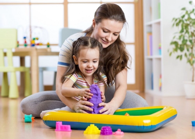 Kinetic Sand with Sandbox - 5 kg