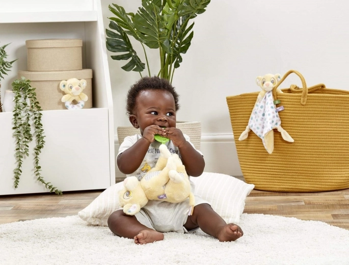 Douce peluche câline dès la naissance
