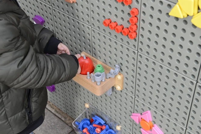 Masterkidz Tool Set with Drill and 8 Elements for STEM Science-Creative Board