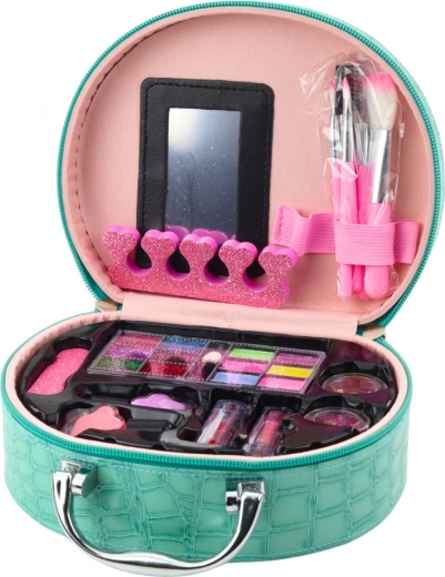 Komplett felszerelés kreatív sminkeléshez