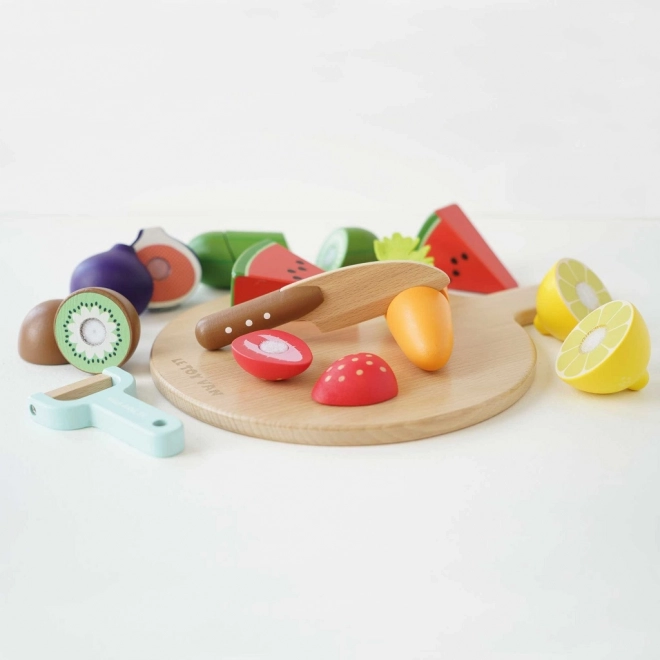 Le Toy Van Cutting Fruit and Vegetable Set with Board