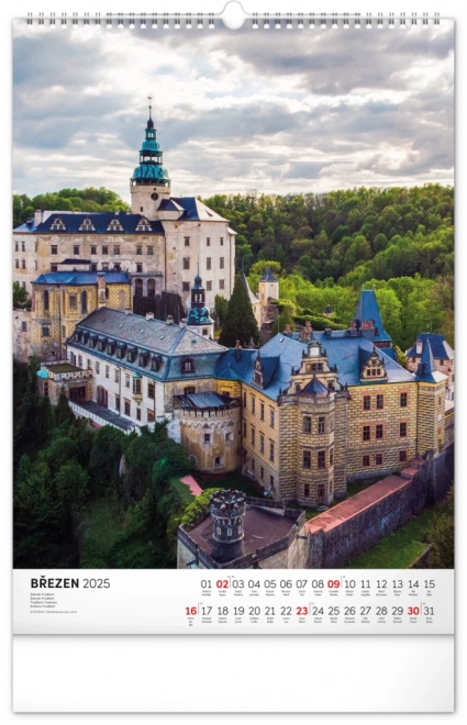 Wall Calendar Castles and Chateaux 2025