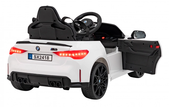 BMW M4 Biele Vozidlo – Biele