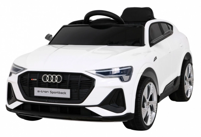 Audi E-Tron Sportback pre deti + Pilot + pohon 4x4 + pomalý rozjazd + rádio MP3 + LED – Biela