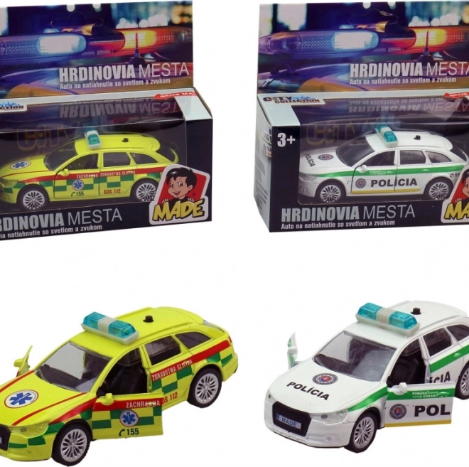 Auto hitne pomoći i policije pullback