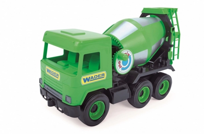 Green Cement Mixer Middle Truck