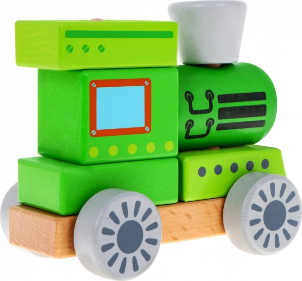 Creative stacking with 6 wooden blocks