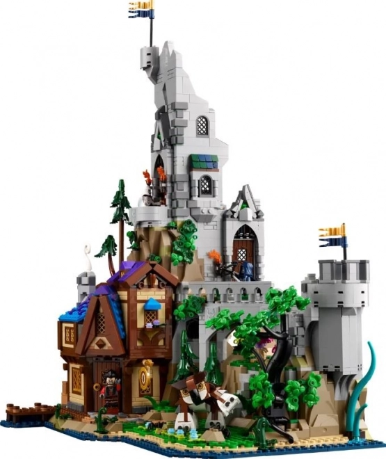 Lego Ideas Dungeons & Dragons: Red Dragon's Tale Set