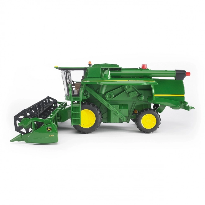 Bruder John Deere T670i Harvester