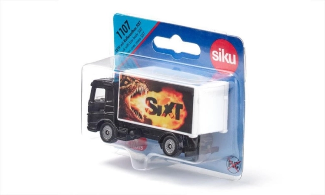 Truck with box body