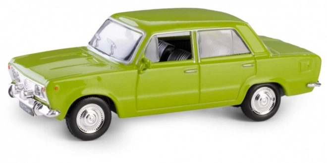 Classic Green Toy Car - FIAT 125P