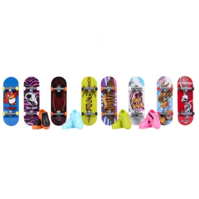 Hot Wheels Fingerboard Set with Skate Shoes