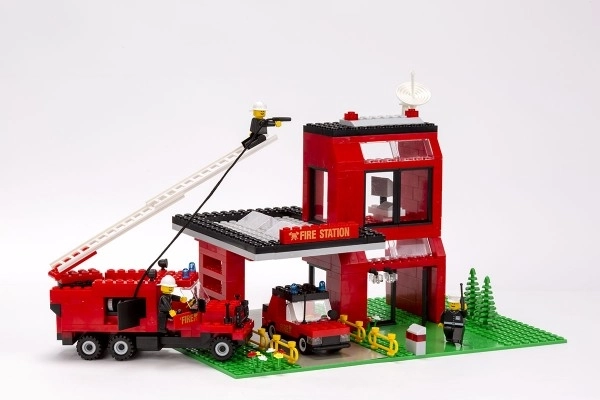 Cheva Fire Station Building Set