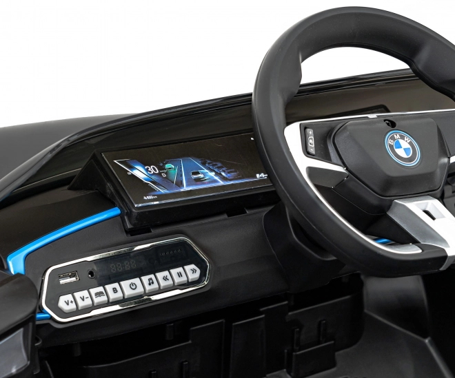 Mașină electrică BMW i4 – Černé