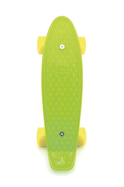 Pennyboard Skateboard for Beginners – Red, green wheels