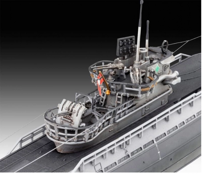 German Submarine Model Type IX C/40 1:144 Scale