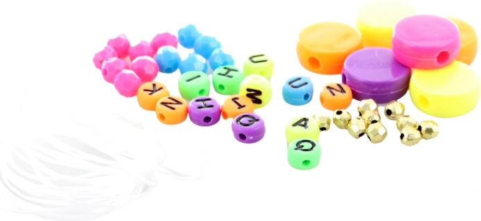 Formes et couleurs variées pour une création ludique