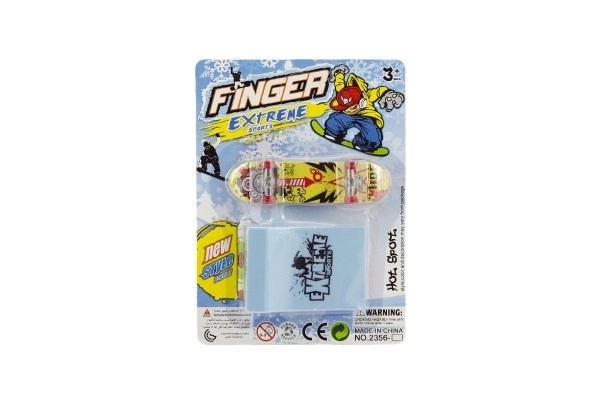 Finger Skateboard with Ramp Toy Set