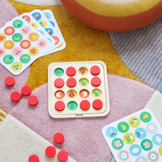 Dischi in legno grandi e robusti per le mani dei più piccoli