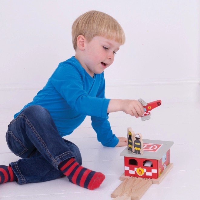 Bigjigs Rail Fire Station Depot