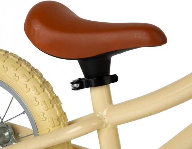 Udobna vožnja zahvaljujoč nastavljivemu sedežu in gumijastim ročajem