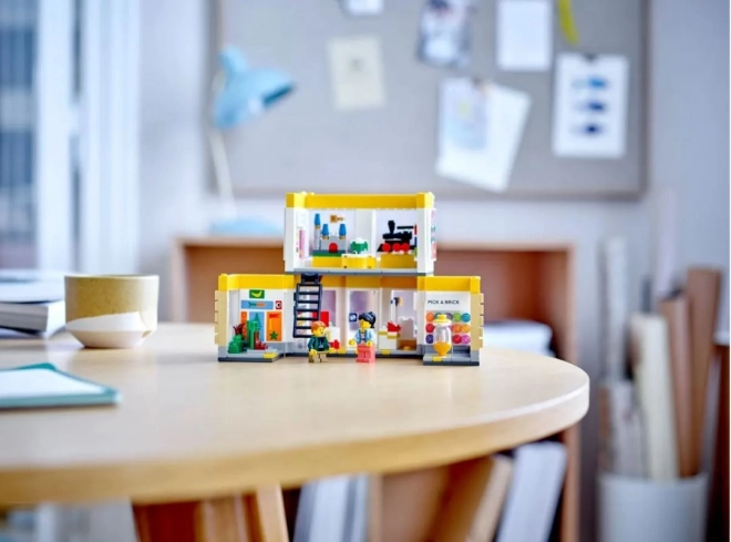 Realistic LEGO features