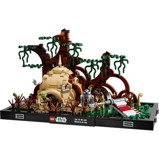 Jedi Training on Dagobah – LEGO Star Wars Diorama