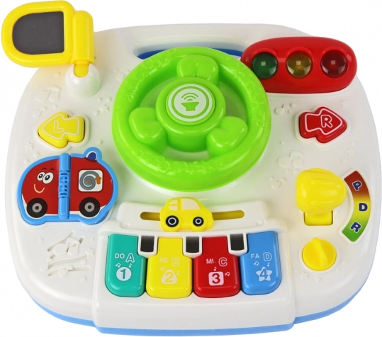 Steering wheel with lights and sounds for first traffic education