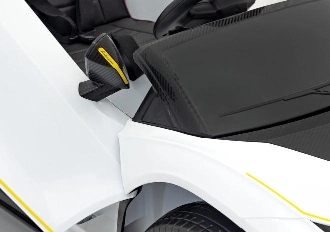 Pojazd Lamborghini Invencible biely