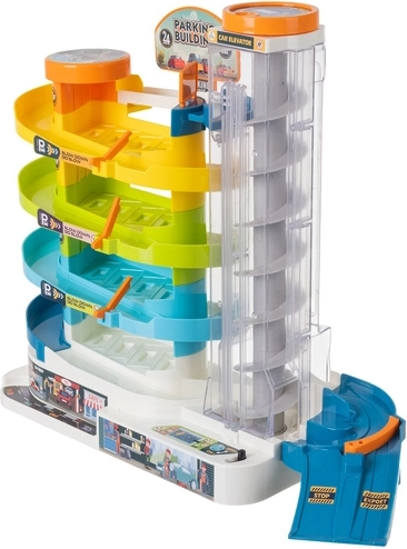 Cinque piani di divertimento con pista a spirale