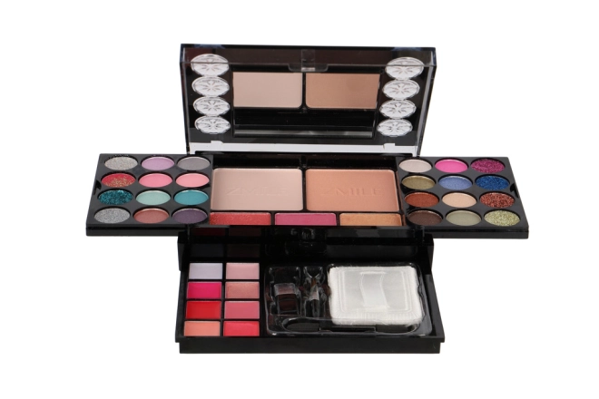 All-in-one in a compact case