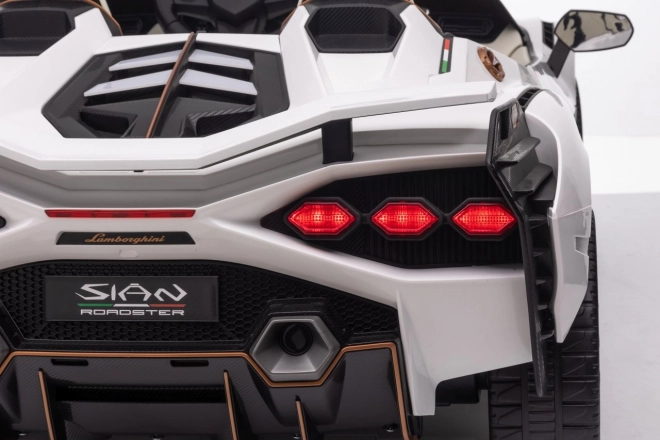 Ružové vozidlo Lamborghini Sian – Biele