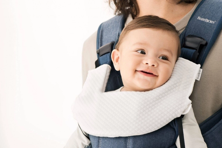 4 carrying positions for every age
