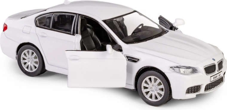 Porte apribili per maggiore autenticità